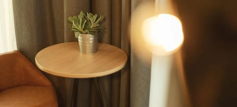 Hotel Holiday Inn - The Niu, Dwarf Berlin Schoeneberg By Ihg
