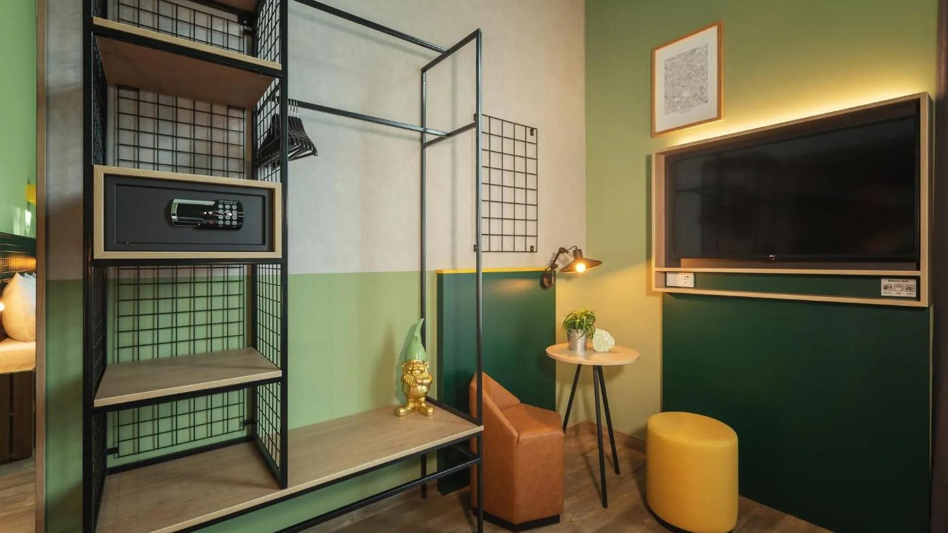 Holiday Inn - The Niu, Dwarf Berlin Schoeneberg By Ihg Hotel