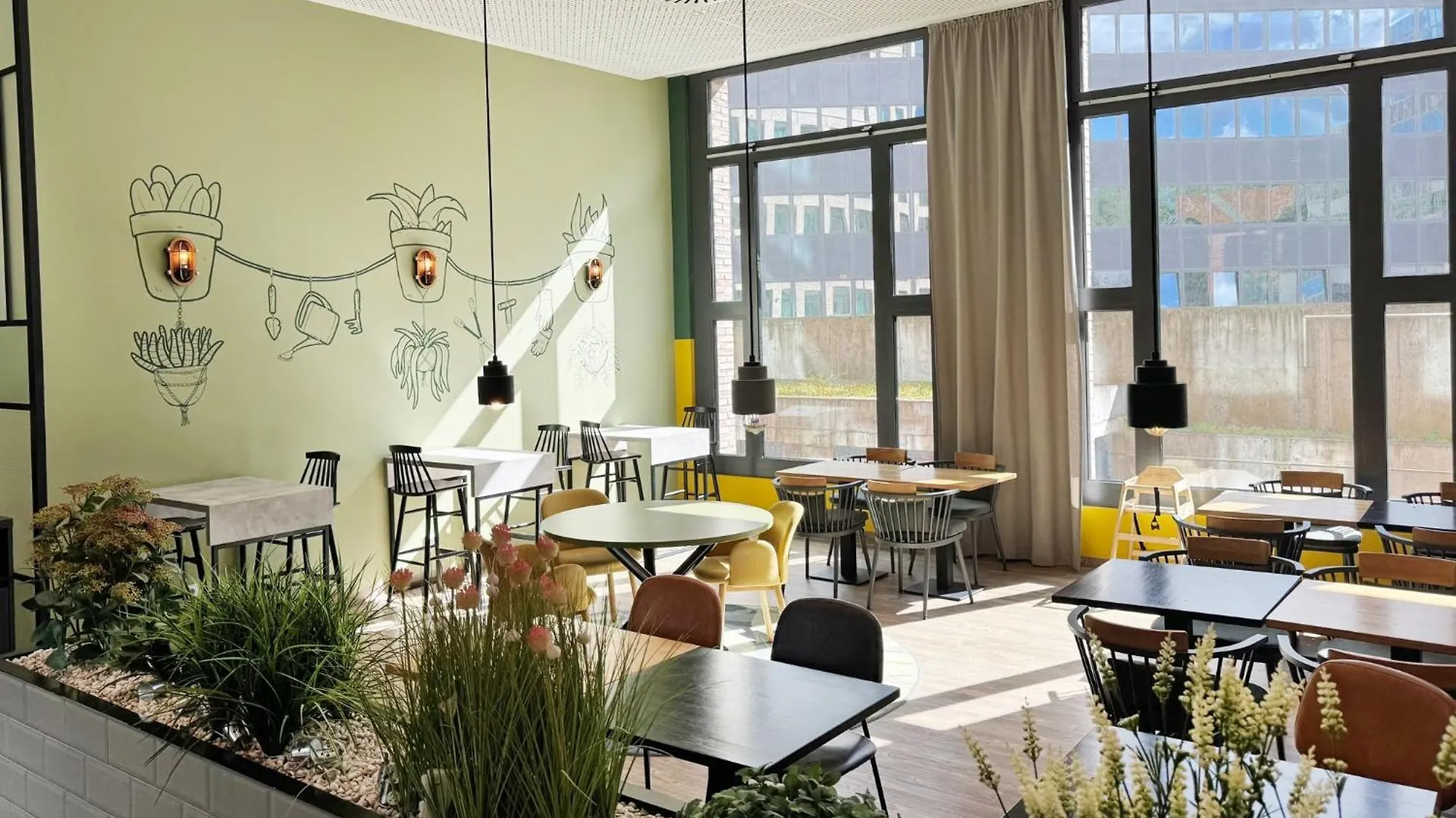 Holiday Inn - The Niu, Dwarf Berlin Schoeneberg By Ihg Germany
