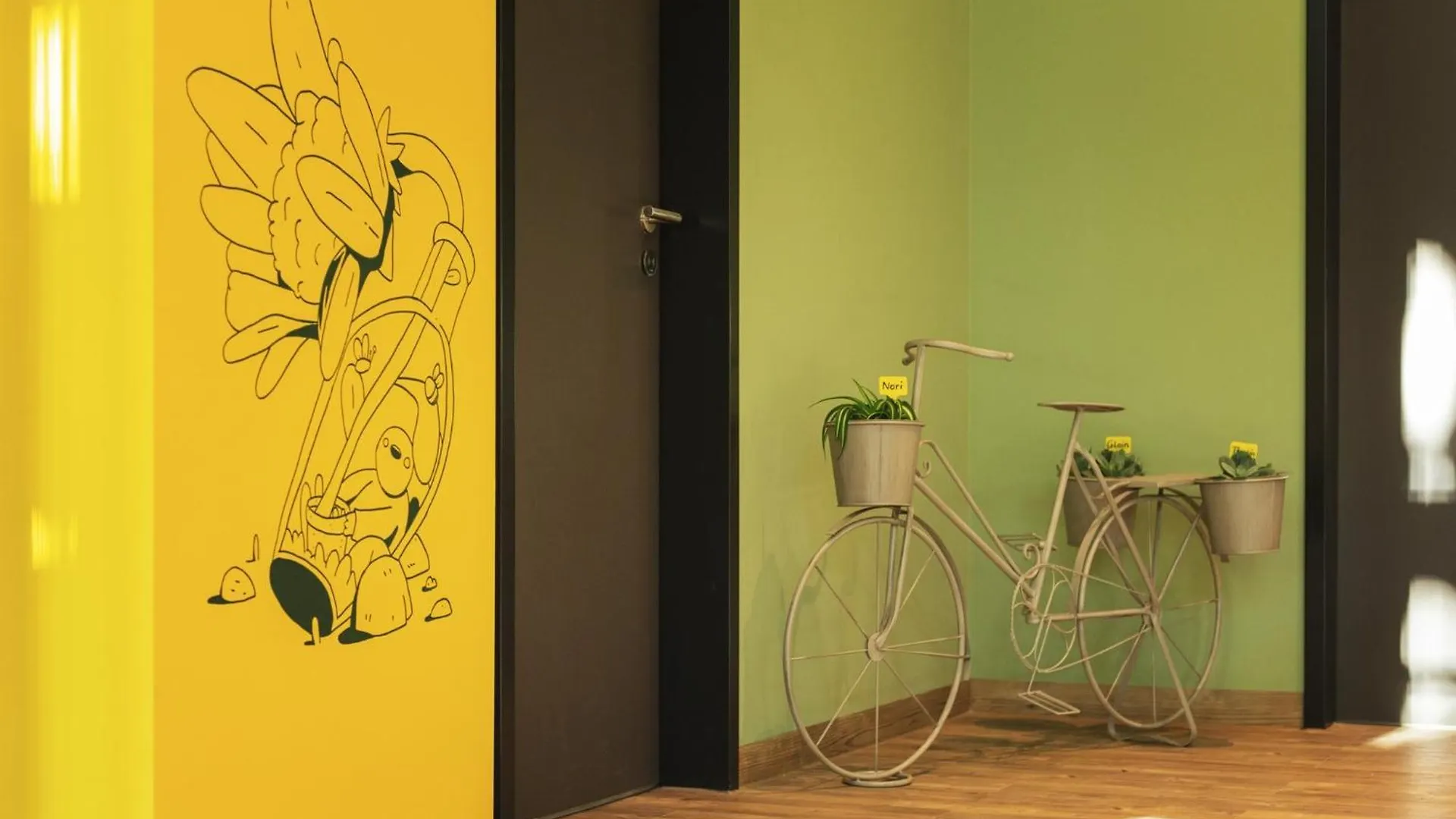 Holiday Inn - The Niu, Dwarf Berlin Schoeneberg By Ihg Hotel